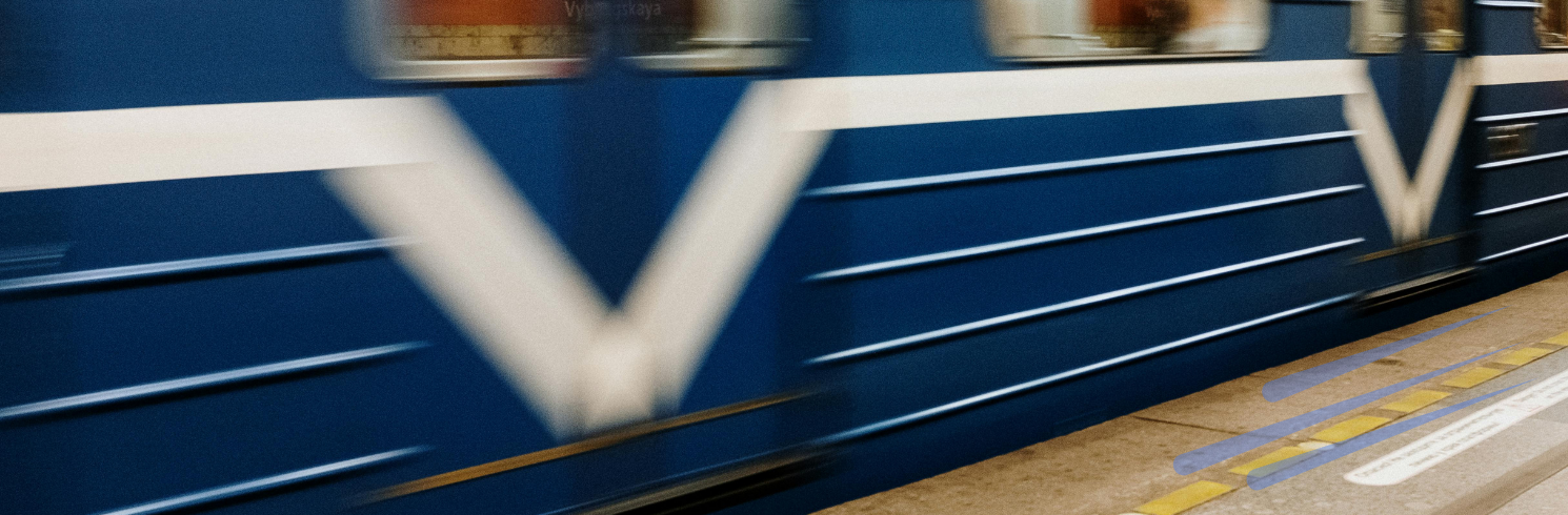 A train rushing past